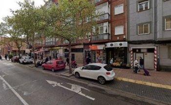 Punto Nickel - LOCUTORIO MANI