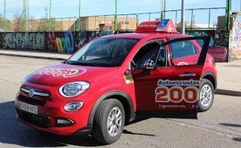 AUTOESCUELA 2000 CHAMBERÍ