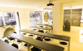 hoy-voy Autoescola Cornellà