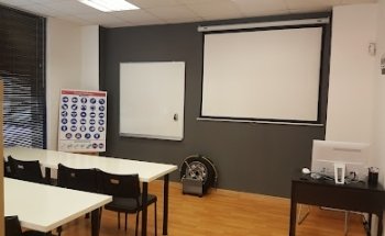 Autoescuela Pumarín