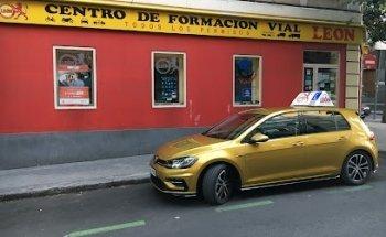 Autoescuela León