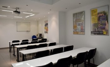 Racc Autoescuela Colón - Independencia