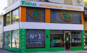 Torcal Formación - Camino del Pato | Autoescuela