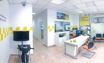 Autoescuelas Zaragoza RACC Universidad