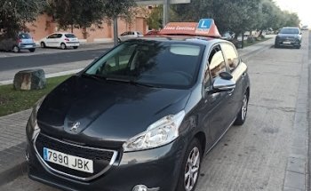 Autoescuela Línea Continua Bormujos