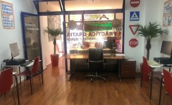 Adelante Autoescuelas