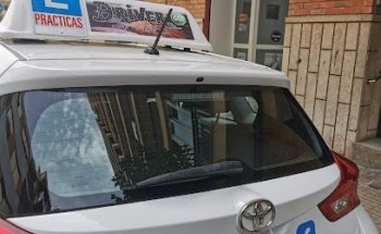 AUTOESCOLA DRIVER VINARÒS
