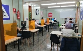 Autoescuela San Vicente ( Grupo la Carretera )