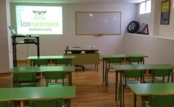 Autoescuela Y Academia Los Cañones