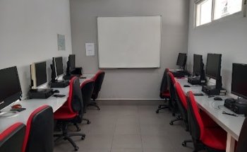 Autoescuela Estudios Viales Avanzados