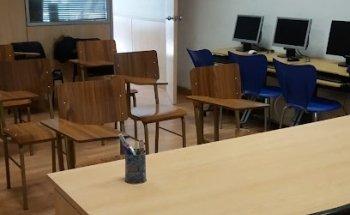 Autoescuela Santa Eugenia S. L.