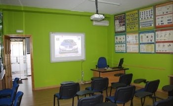 AUTOESCUELA GRIÑÓN