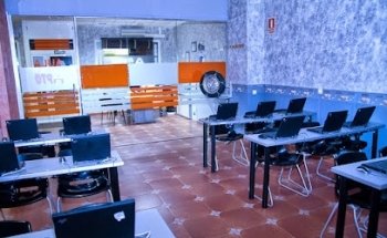 CENTRO DE FORMACION AUTOESCUELA APTO