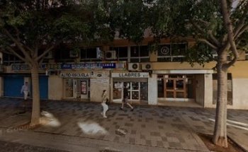 Autoescola Llabrés.