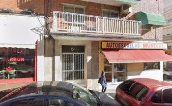 Autoescuelas Mundial