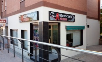 Autoescuela Avenida Benalmádena