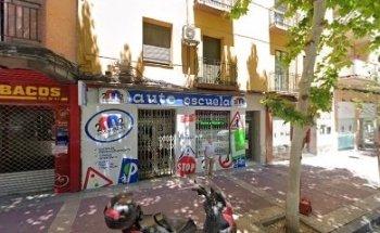 Auto Escuela 2002 S.l