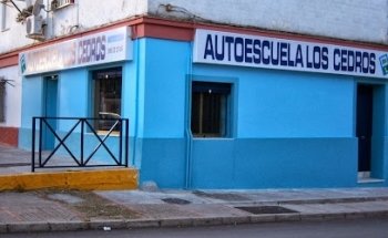 AUTOESCUELA LOS CEDROS