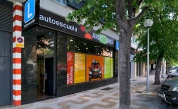 Autoescuela Arizcuren