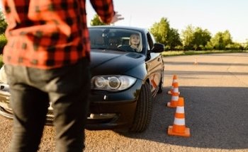Autoescuela Trafic - Autoescuela en Logroño