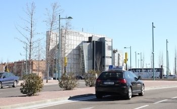 AUTOESCUELA UNIVERSITAS