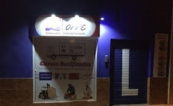 Autoescuelas, Centro de formación La Torre