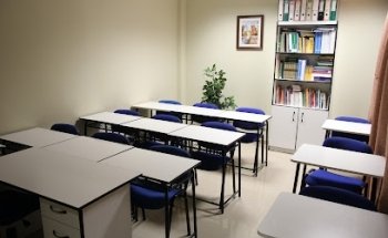 Study Center San Lazaro SL