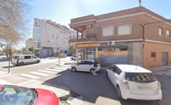 Auto-Escuela Manzanilla