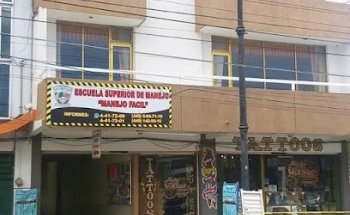 Escuela Superior De Manejo, Manejo Facil