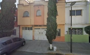 Escuela de Manejo Enfoque Vial