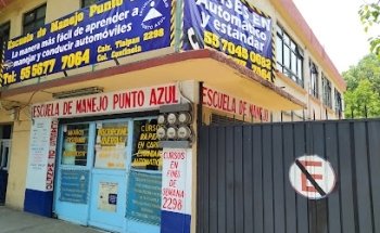 Escuela de Manejo Punto Azul Rodari