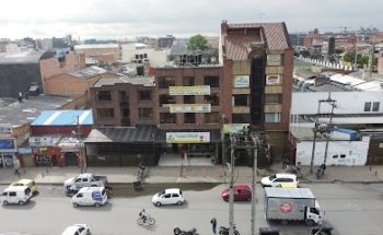 Academia de conducción l Escuela de conducción Colombiana de Conducción