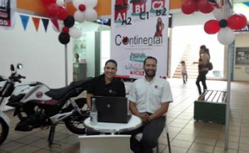 Academia Continental de automovilismo