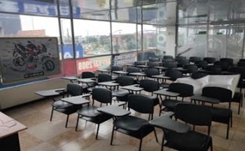 Centro de Enseñanza Automovilística Circular