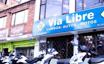 Academia de conduccion I CEA Via Libre l Kennedy I l Curso de conduccion l Licencia de conduccion l Pases