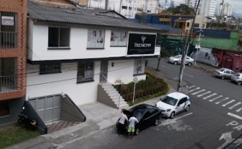 Escuela de Conducción Tecnicar