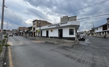 Academia Bolivariana De Conducción