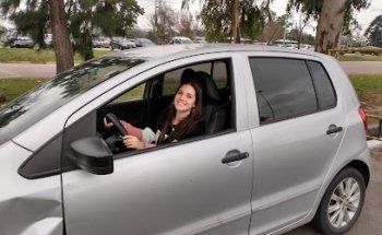 Clases de manejo en CABA con doble comando a domicilio MC QUEEN (clases de una hora)