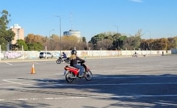 Escuela de Motos( CONSULTAS SOLO WSP)