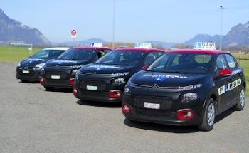 Flash Driving School