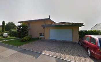 Collet Driving School