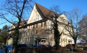 Schulhaus Heiligberg