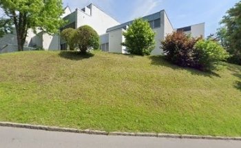 Nothelfer am Bahnhof Adliswil | Nothelferkurse für die Theorieprüfung