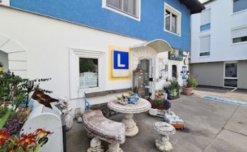 Fahrschule Leo Purkersdorf - fahrschuLEO.at