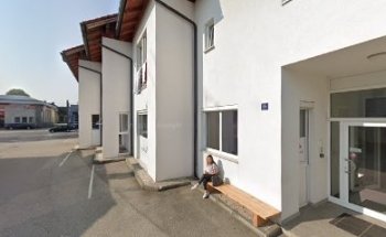 pink & blue ... the cool driving school Kontschieder!