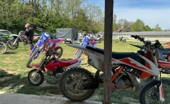Motocross rental Zwetti