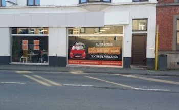 La Toto Qui Roule Driving School