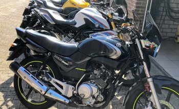 Antoine en Brigitte Hagen Auto- en Motorrijschool