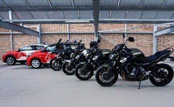 Auto en motorrijschool Rob & William