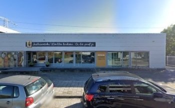 Nadia Auto- en Motorrijschool